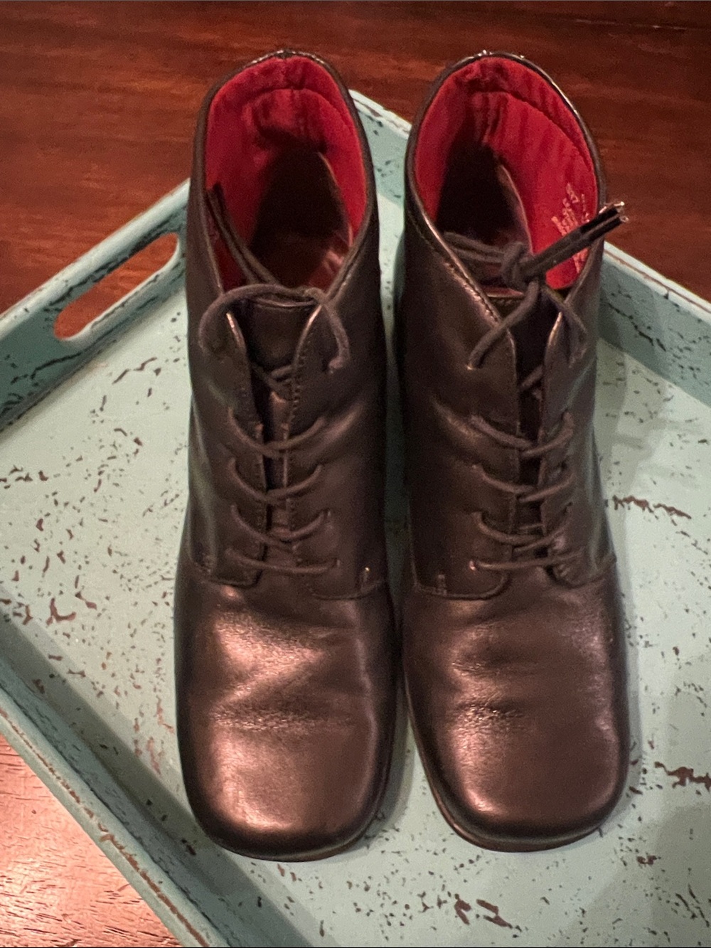 Naturalizer Black Lace-Up Leather Ankle Boots with Red Interior. Great Condition